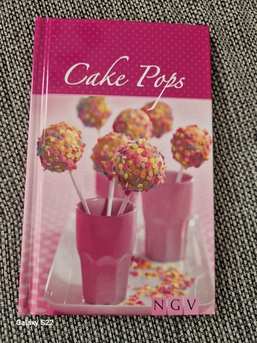 Cake pops - cake,
