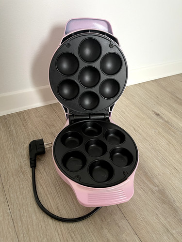 Cake pop maker - cake,